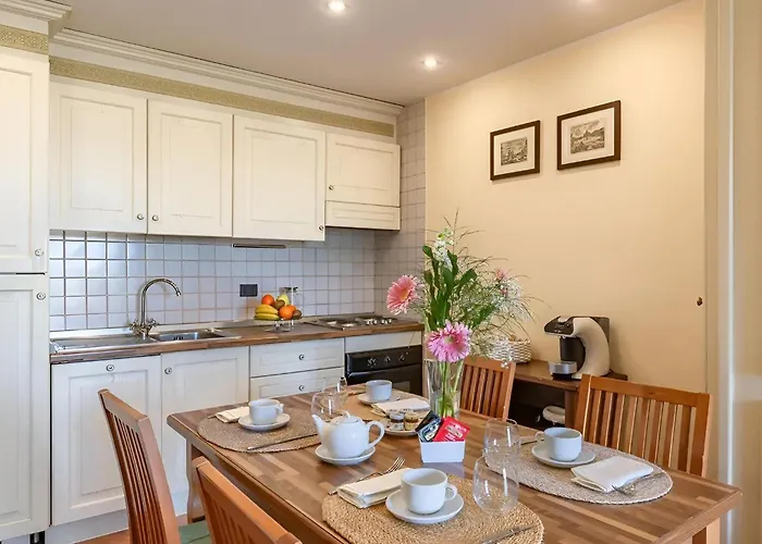 Tranquil Retreat Near For 4 * Rom