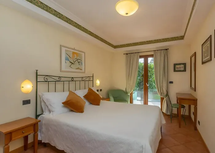Apartment Tranquil Retreat Near For 4