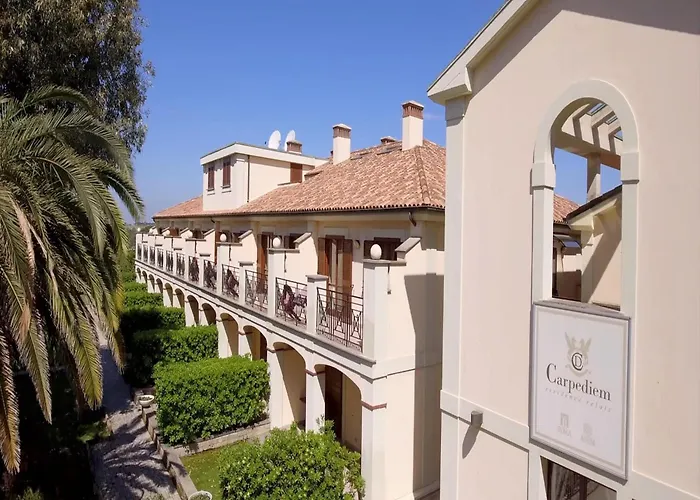 Tranquil Retreat Near For 4 *